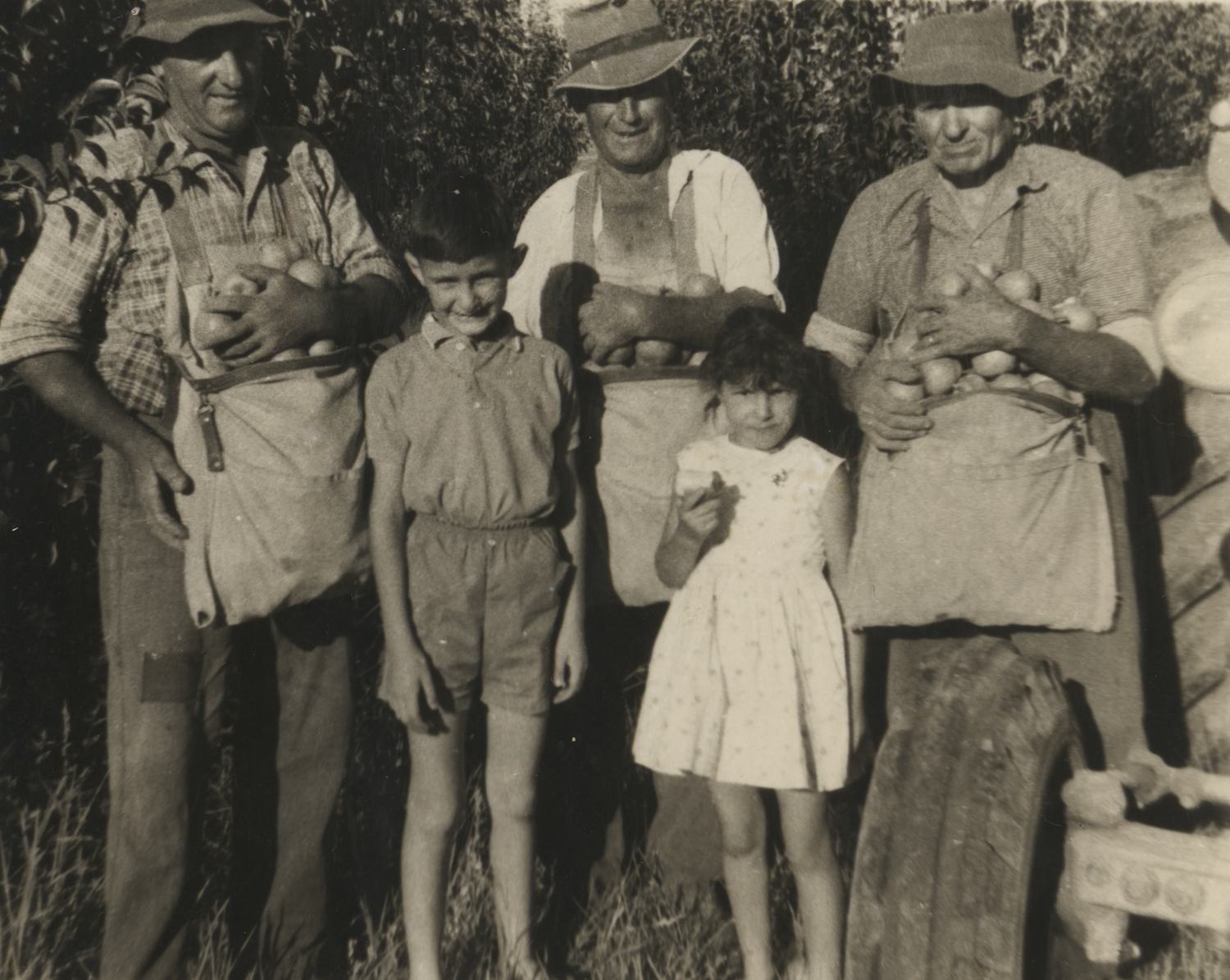 Black and white photo Qemal Family, Shepparton, 1968 