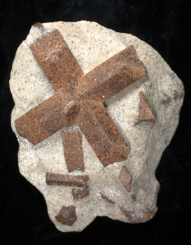 Twinned staurolite crystals