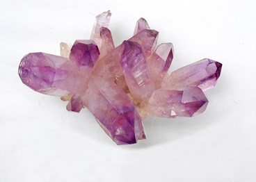 Pink quartz specimen