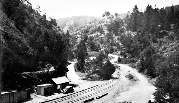 Walhalla Railway Station, circa 1940