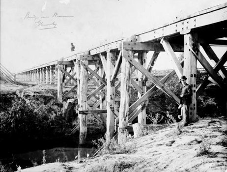Rail bridge over Wimmera River, Glenorchy