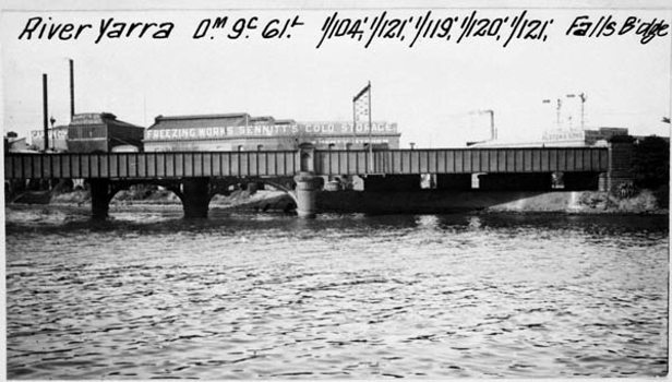 Yarra River, Port Melbourne and St Kilda lines, May 1986