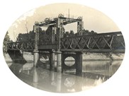 Testing the road and rail bridge over the Murray River on the Strathmerton to Tocumwal line, Tocumwal, 1906