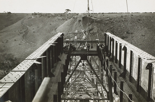 Construction of the Maribyrnong River Viaduct on the Albion to Broadmeadows line, Keilor East, 1928
