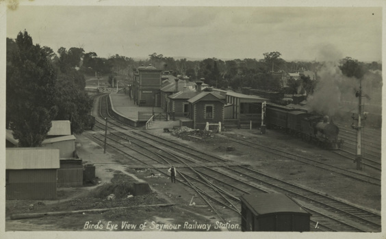 Seymour Railway Station, circa 1920