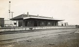 Moulamein Station buildings, 1927. Moulamein was on the Moama to Balranald line.