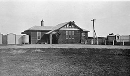 Sea Lake Railway Station, circa 1920