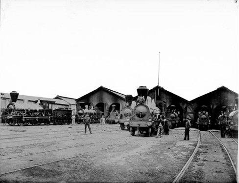 Locomotive decorated for 1867 royal visit, Spencer Street Station