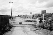 Railway crossing with gates, Warrenheip, 5 November 1969.