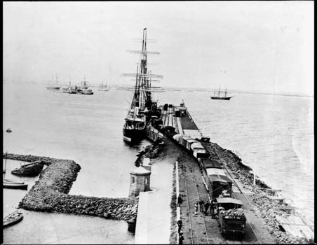 Williamstown (Breakwater) Pier, 1880s