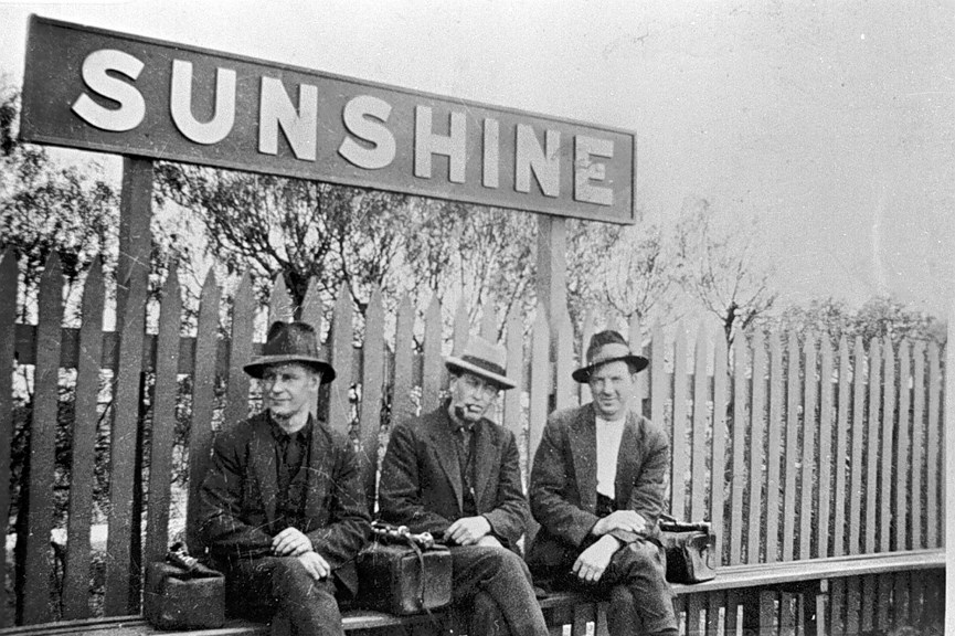 Passengers waiting at Sunshine Railway Station, circa 1928