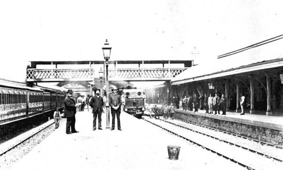 Flinders Street Station, 1885