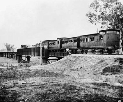 Ovens River Rail Bridge, Wangaratta, circa 1890