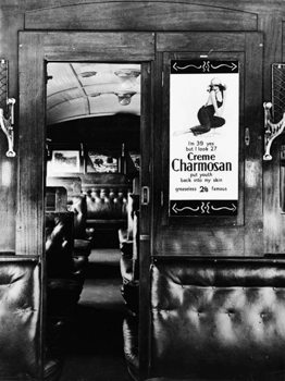 Carriage advertisements
