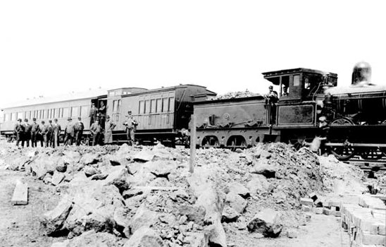 R class steam locomotive hauling Commissioner's train, pre-1904