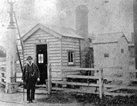 Gatekeeper at Doveton Street railway gates, Ballarat, circa 1900