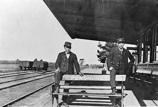 Station staff, Penshurst Station, circa 1910