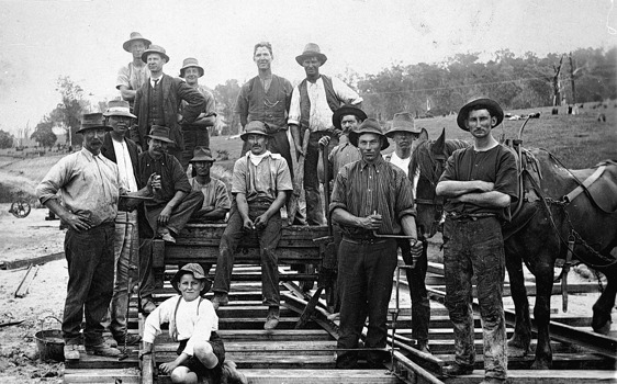 Construction gang, Bairnsdale to Orbost line, 1914