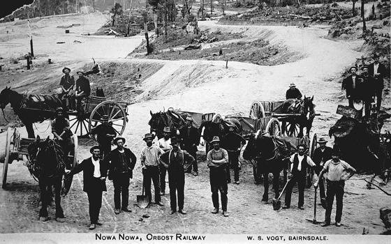Workers on the Nowa Nowa to Orbost line, circa 1915