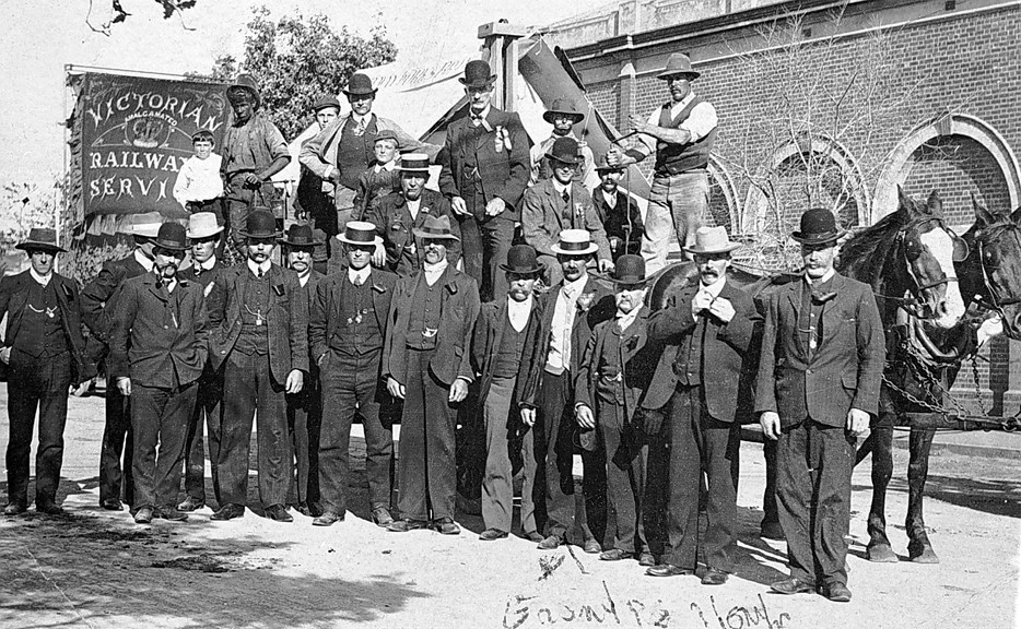 Railway employees at a trade union parade, Geelong, pre-1920