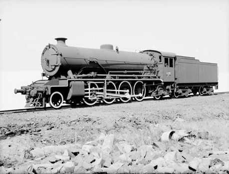 X class steam locomotive no. 28
