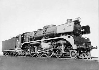 R class steam locomotive no. 703, North Melbourne, July 1951