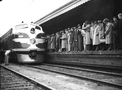 Diesel electric locomotive, Spencer Street Station
