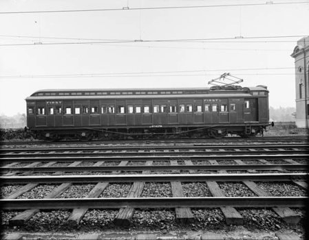 Tait passenger carriage, Jolimont, circa 1918