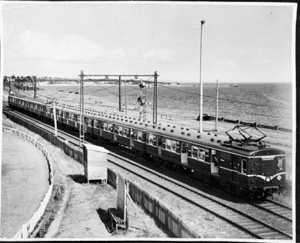 Harris train, Brighton Beach