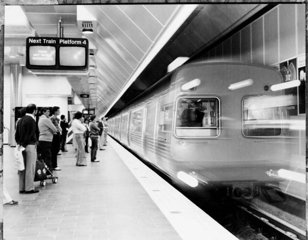 Comeng train, Museum Railway Station, 1981
