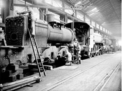 Construction of DD and A2 class steam locomotives, Newport Workshops, circa 1910