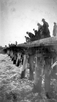 Flooding at Glengarry Rail Bridge, Traralgon, circa 1930