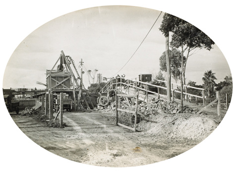 Construction on the South Kensington to West Footscray line, Footscray, 1928