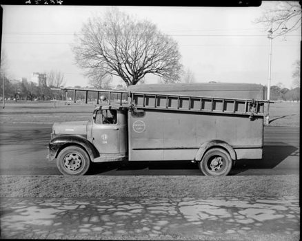 Victorian Railways overhead equipment truck no. 114, Swan Street, circa 1960