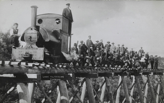 Narrow gauge locomotive with inspection train on firewood tramway near Walhalla, circa 1910