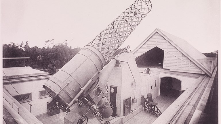 The historic 19th century Great Melbourne Telescope in its original location.