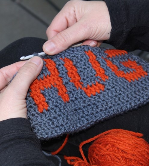 Crochet with  'HUG'