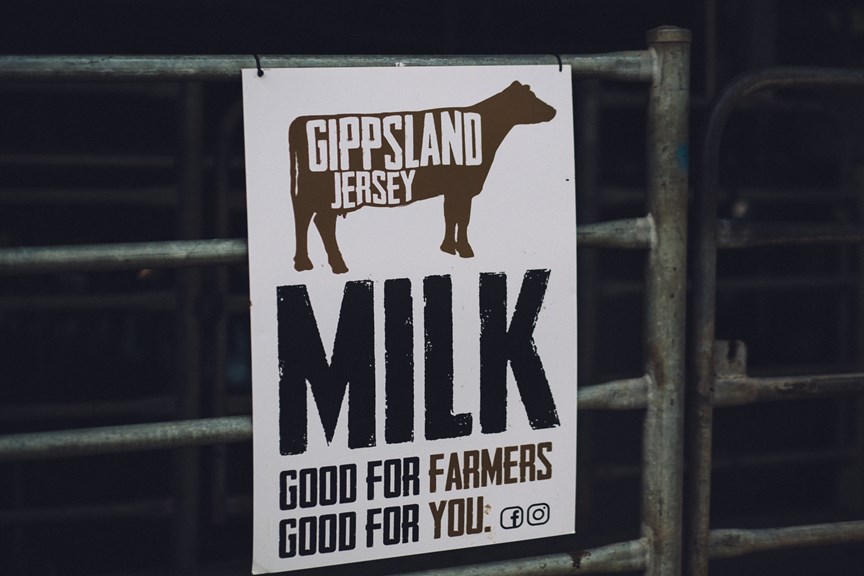 A sign for a milk label.