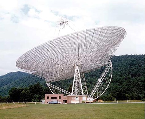 Collapse of the Green Bank Radio Telescope in West Virginia.