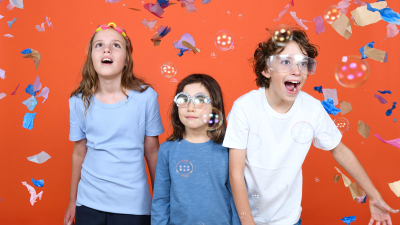 Whirlwind by Polyglot Theatre