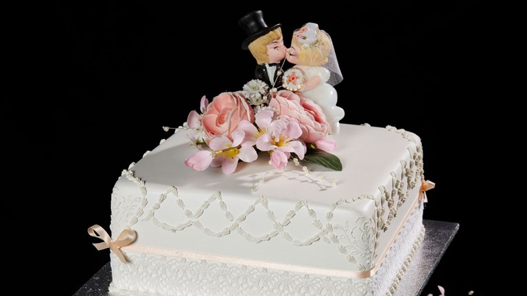 wedding cake with topper