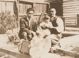 Setsutaro Hasegawa, his son Leo, and grandchildren Leonard and Matsu in their backyard, Geelong, circa 1933
