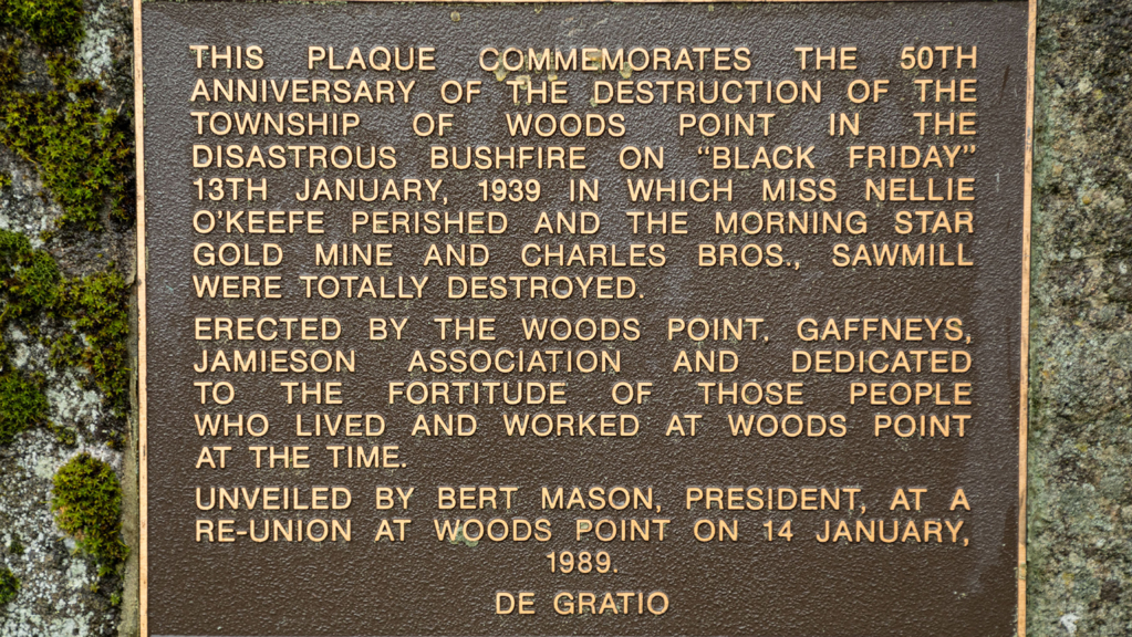 A close up of the text on the commemorative plaque at Woods Point