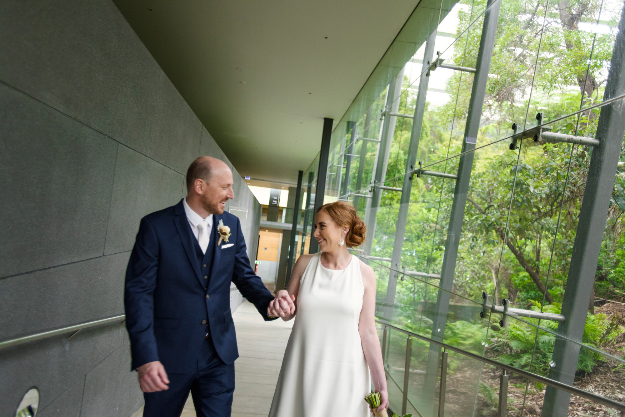 Bride on her fathers' arm