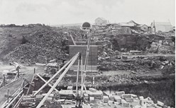 Construction of outfall sewer aqueduct over Kororoit Creek, Brooklyn, circa 1893