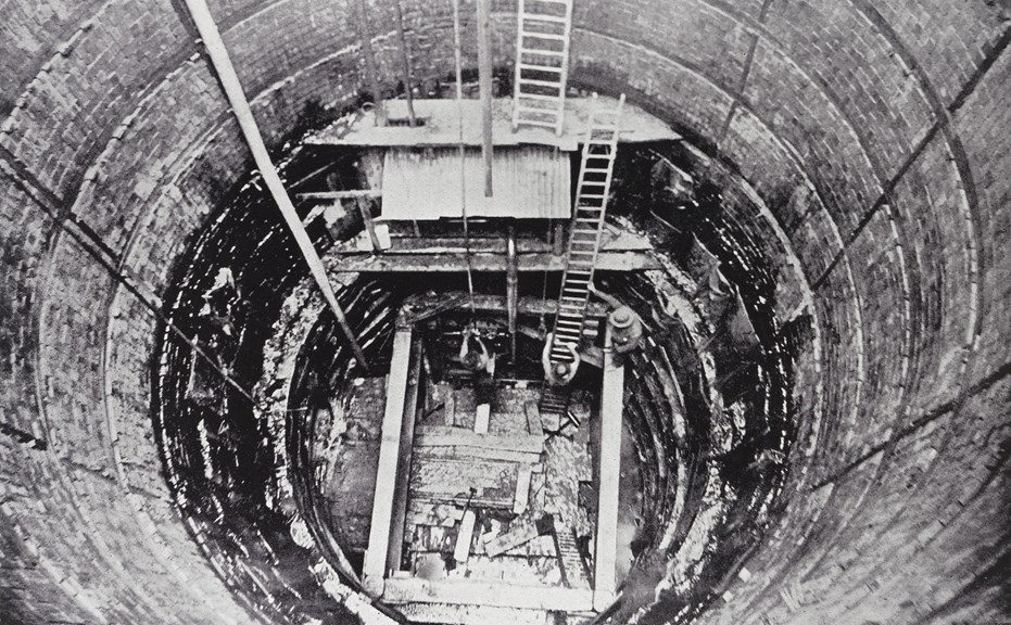 Interior of shaft, section 2, Hobsons Bay main, Port Melbourne, circa 1894
