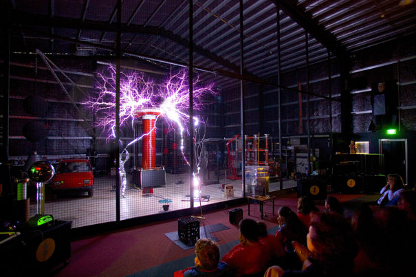 Lightning display in a cage